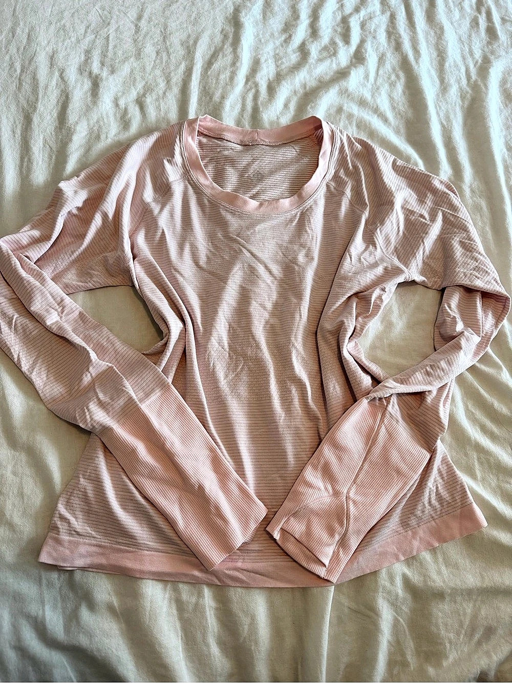 Lululemon Swiftly Tech Long-Sleeve Shirt 2.0 Pink Size 8